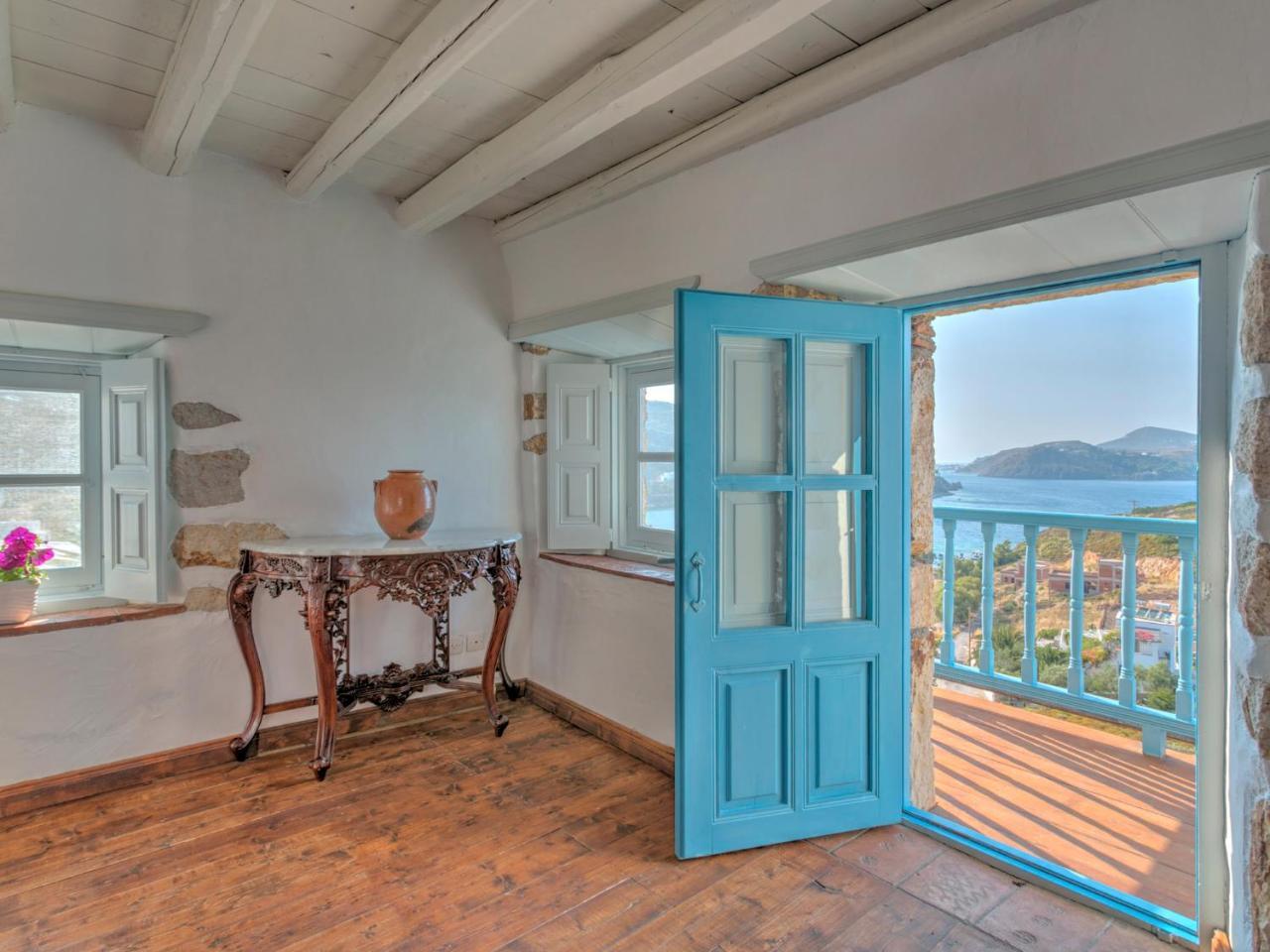 Eirini Luxury Hotel Villas Grikos Bay  Exterior photo