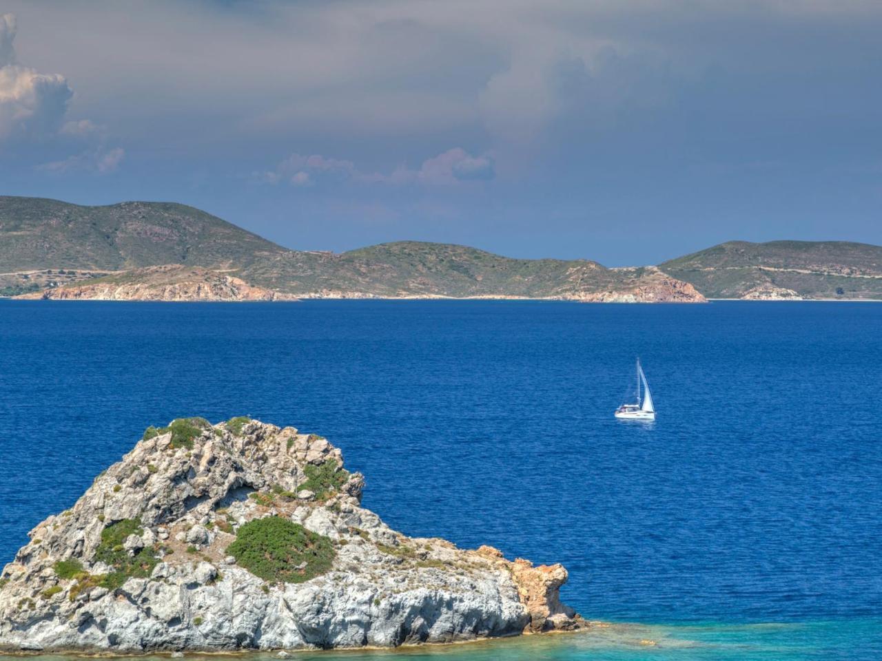 Eirini Luxury Hotel Villas Grikos Bay  Exterior photo